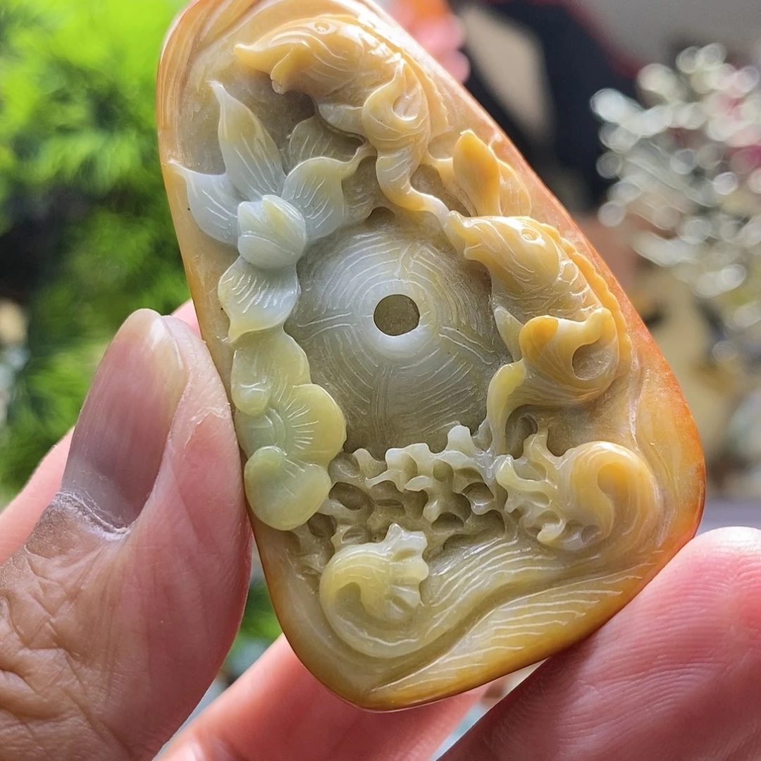 【闪购商品】翡翠颈饰未镶嵌11111111111111