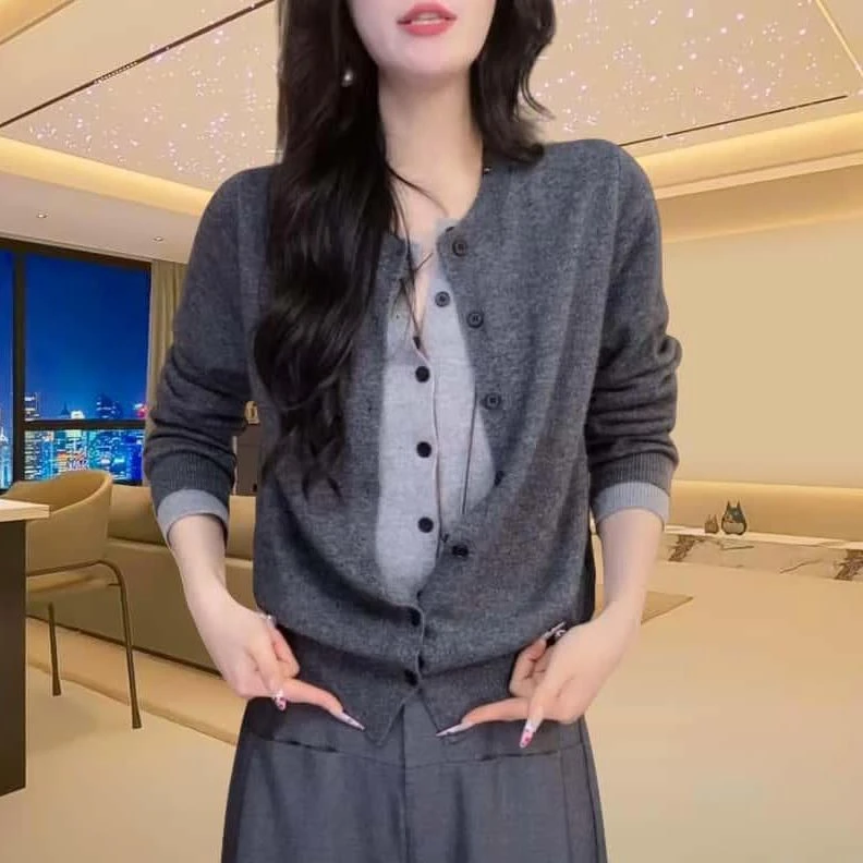 假两件针织开衫女灰色毛衣2025春秋洋气时髦长袖上衣百搭显瘦爆款