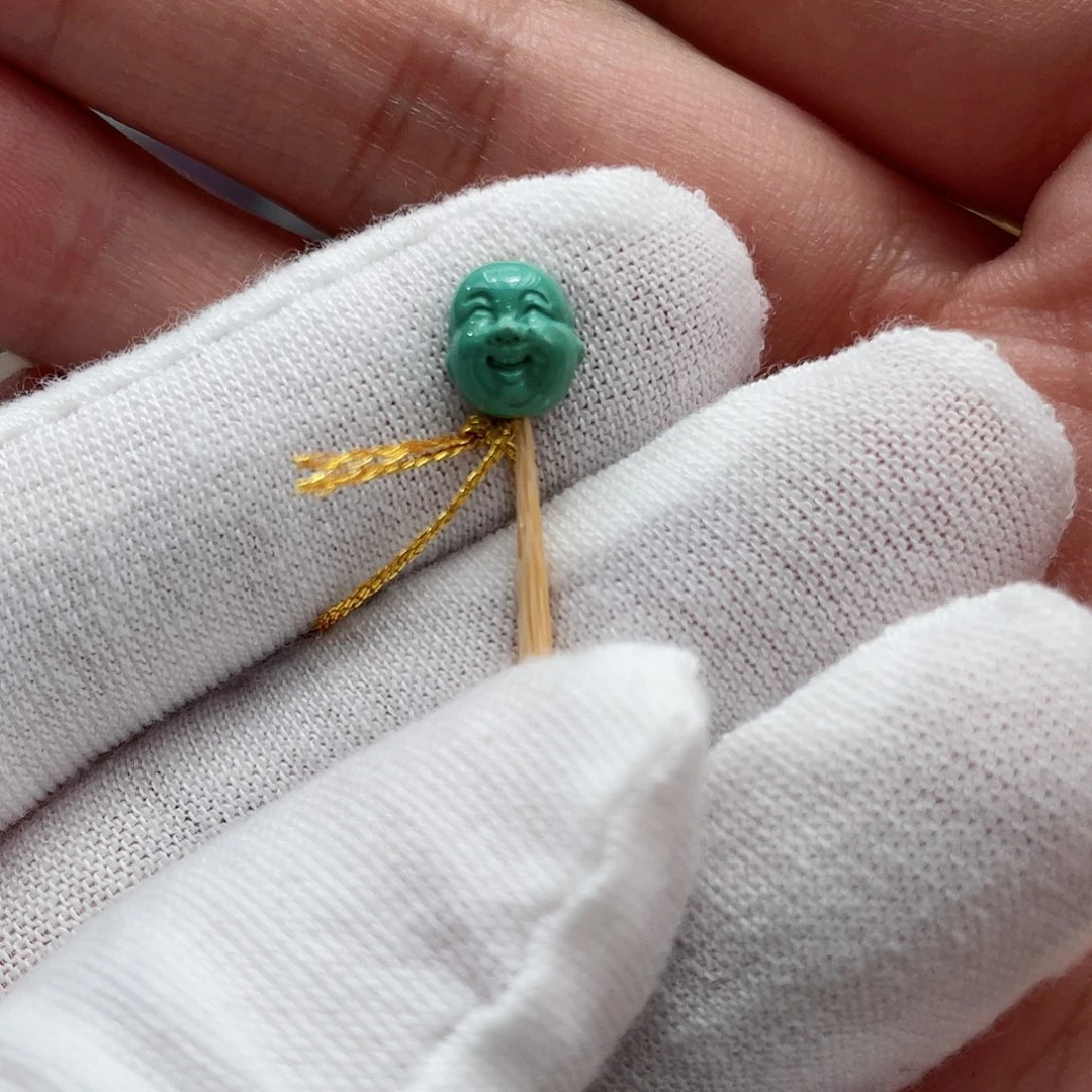 绿松石颈饰未镶嵌