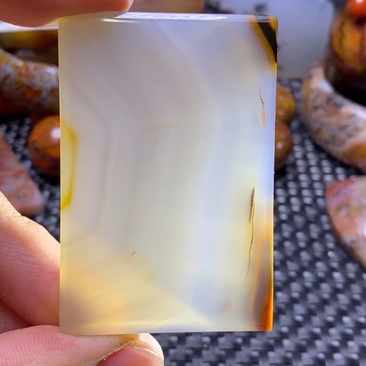 玛瑙/玉髓颈饰未镶嵌