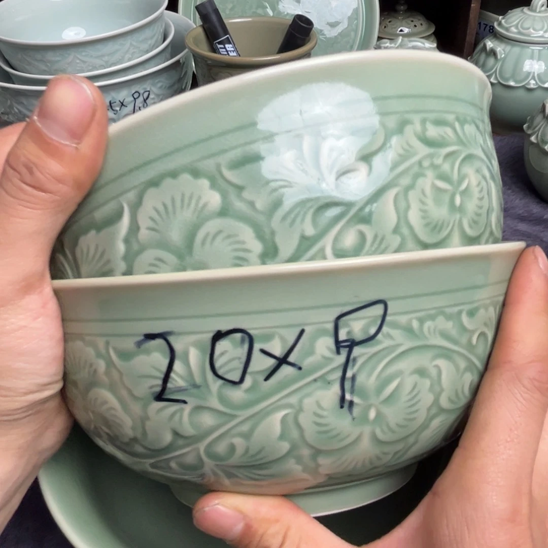 瓷微瑕 8 英寸宫廷牡丹碗 2 只