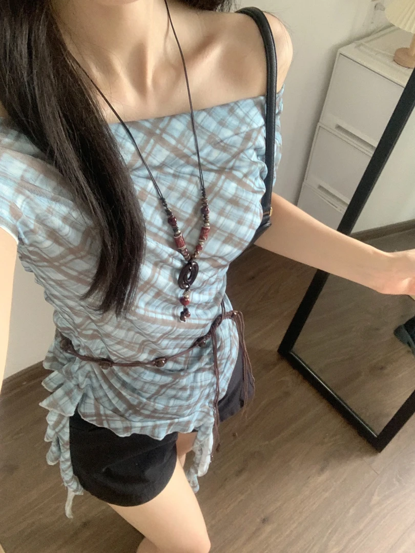 韩系不规则格纹飘带斜肩短袖t恤女夏季设计感小众纯欲风别致上衣