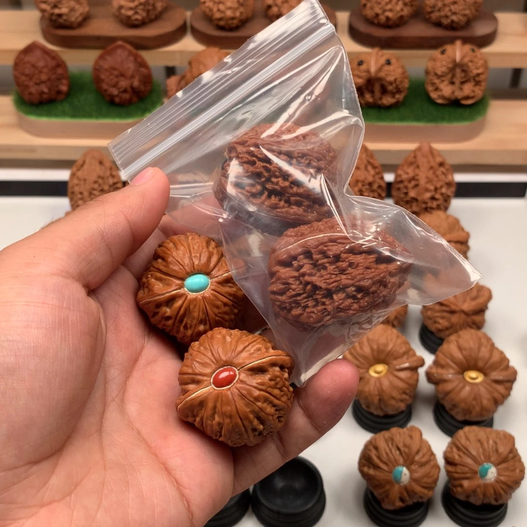 【闪购商品】吊坠文玩核桃残****惜隐隐约约