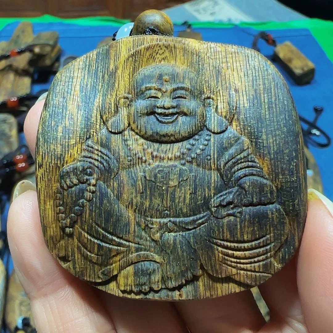 沉香沉香碎屑海南白奇乌身老料佛公老料20带绳