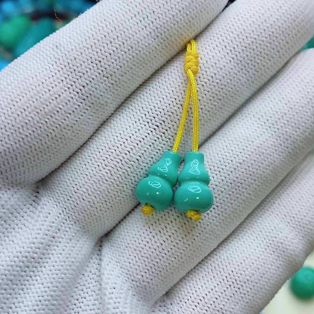卡7.1mmx11mm小葫芦一对