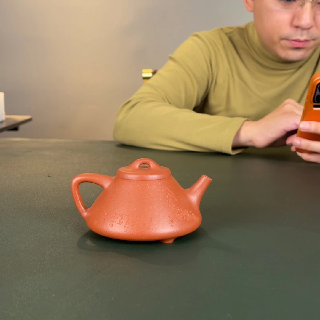 A***x紫砂茶壶择砂红降坡子冶石瓢壶