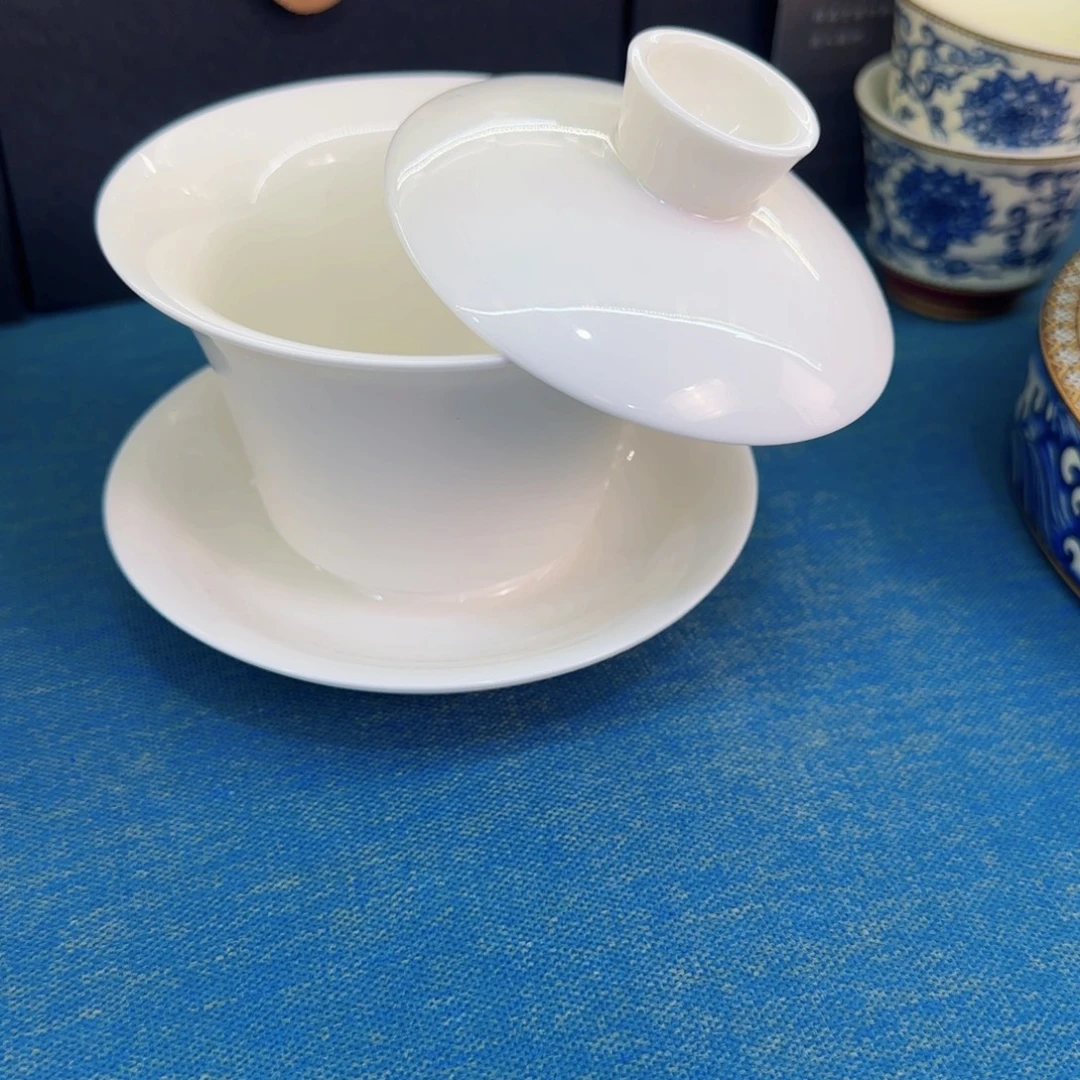 这些盖碗真好看！！！