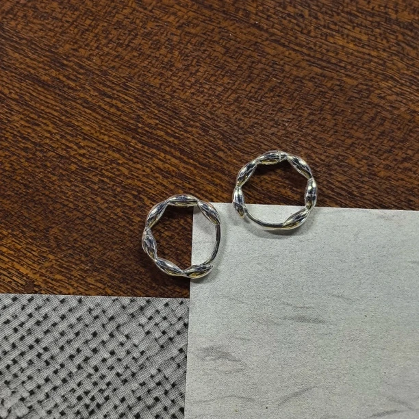 925银耳饰 纯法式复古设计感素款个性银色简约时尚-米珠耳扣1025