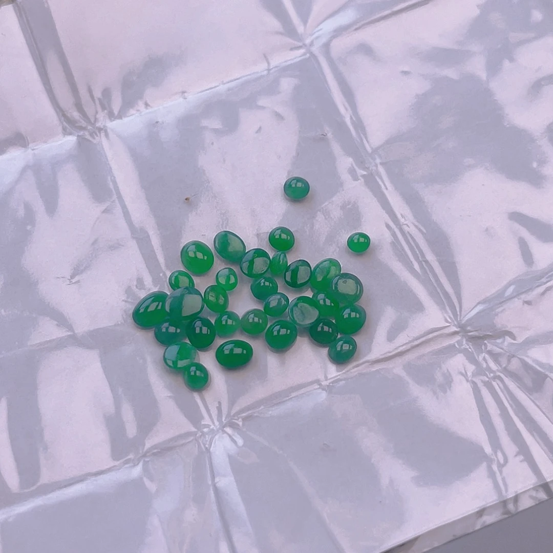 未镶嵌定制翡翠天然翡翠蛋面55