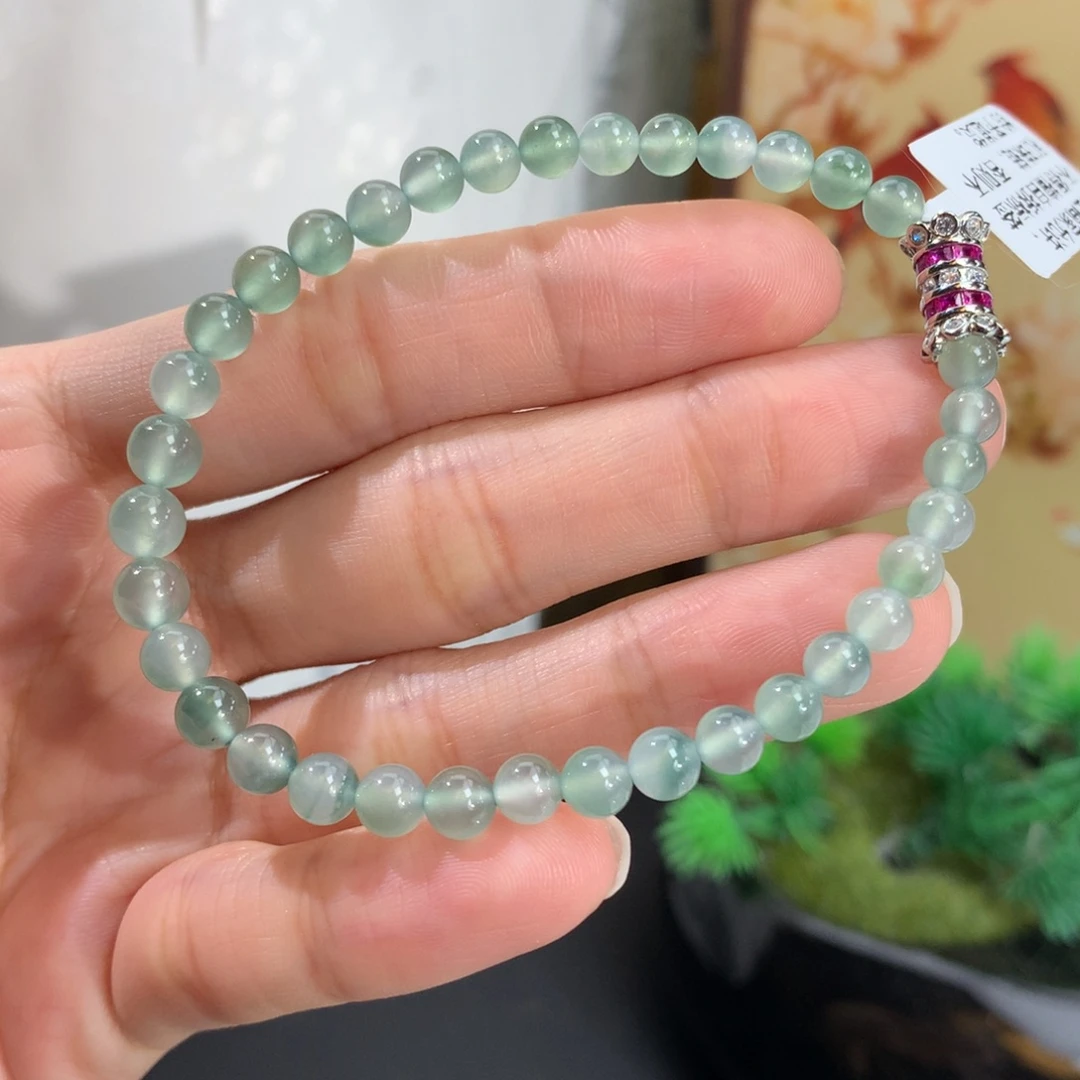 翡翠未镶嵌手串卡4.5-5.5正冰起光晴飘花手串