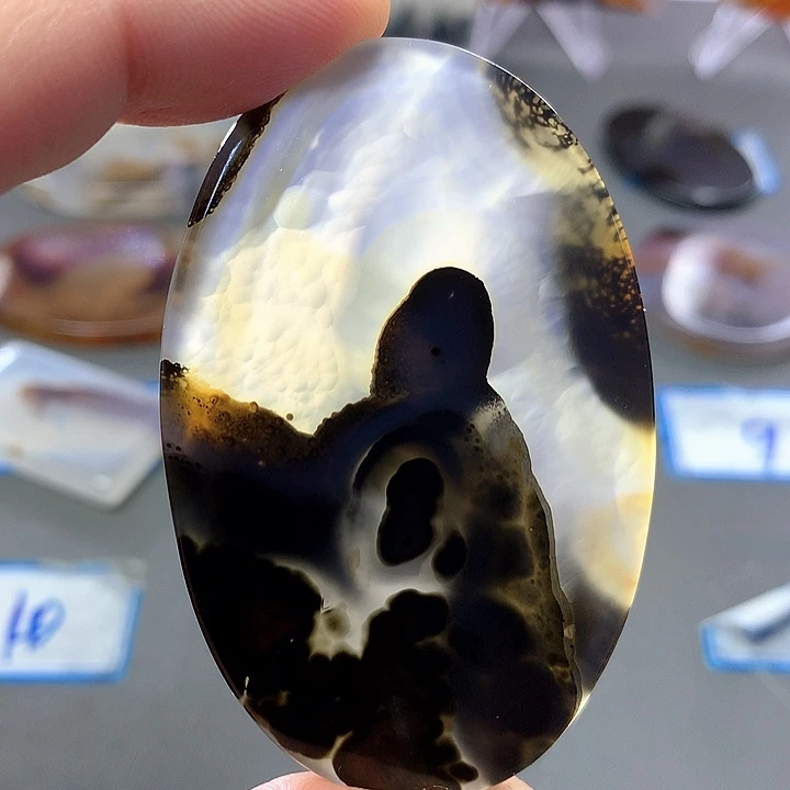 未镶嵌颈饰玛瑙/玉髓