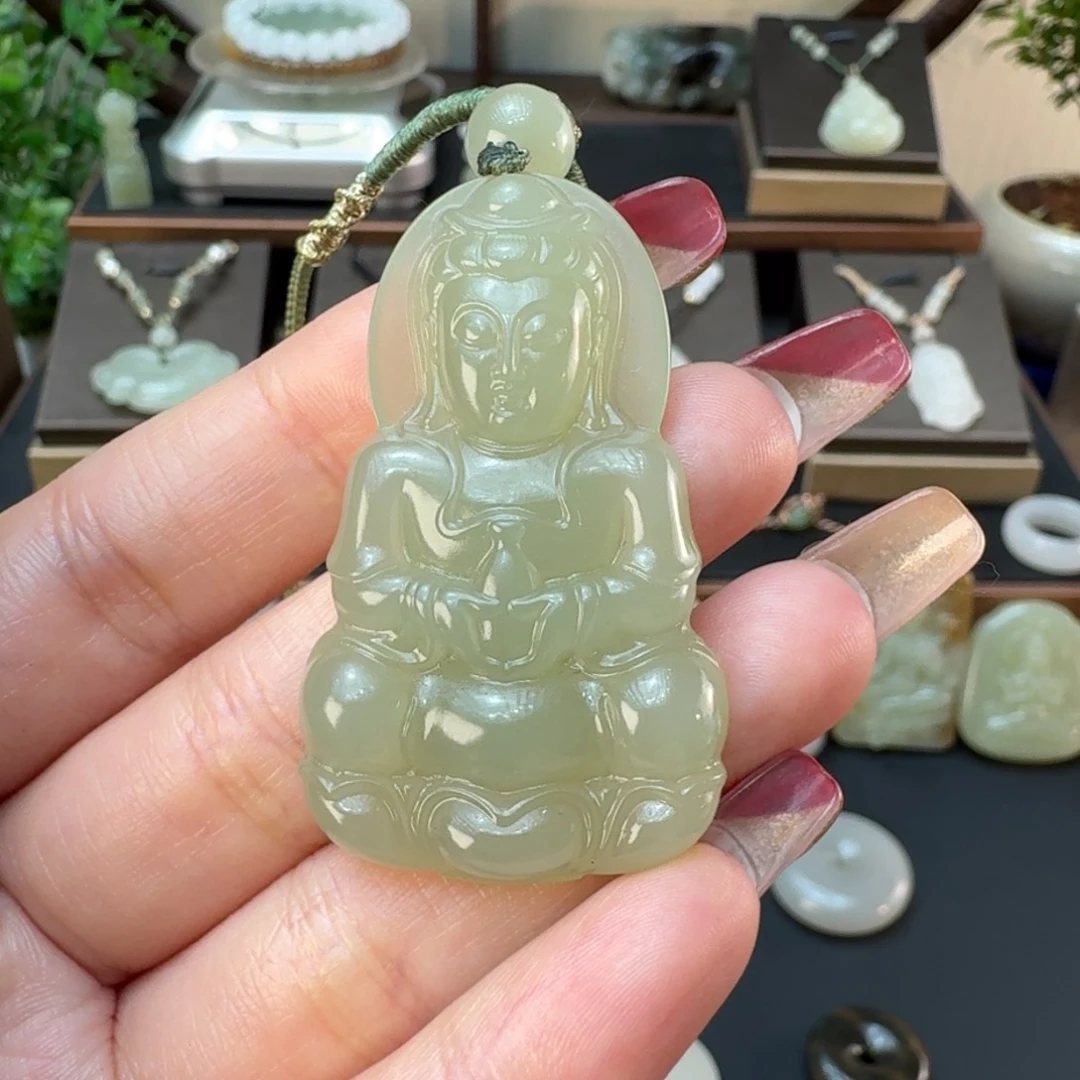 和田玉颈饰未镶嵌静