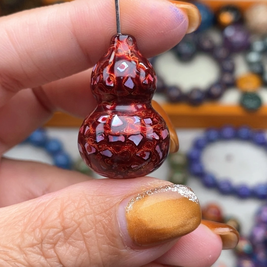 极光红罗甸葫芦。