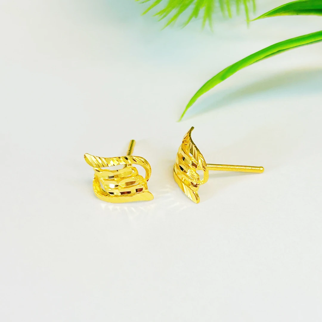 【富远黄金】足金仙女菱形仿钻直针耳饰FYRDA00956