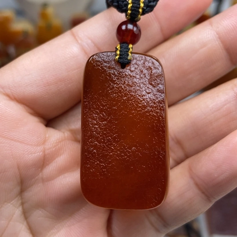 【闪购商品】琥珀颈饰未镶嵌
