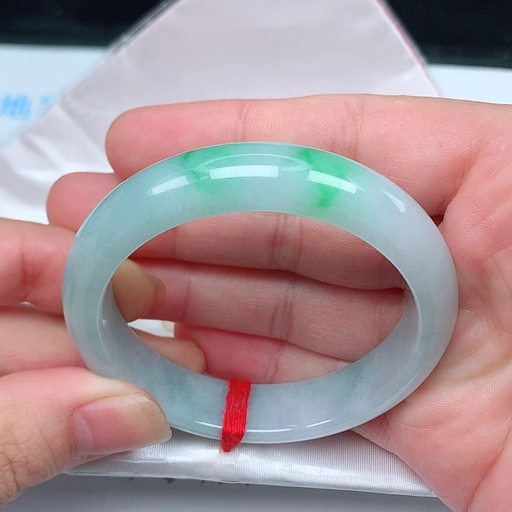 未镶嵌手镯翡翠天然