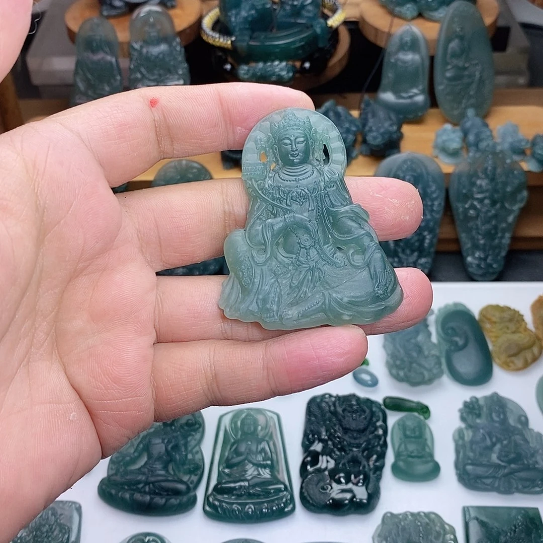 定制翡翠未镶嵌观音