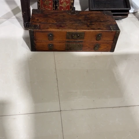 i****有机玻璃老家具仿古老箱子