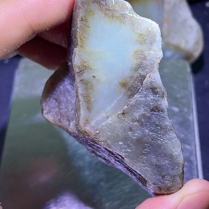 和田玉（糖玉）未镶嵌珠宝半成品