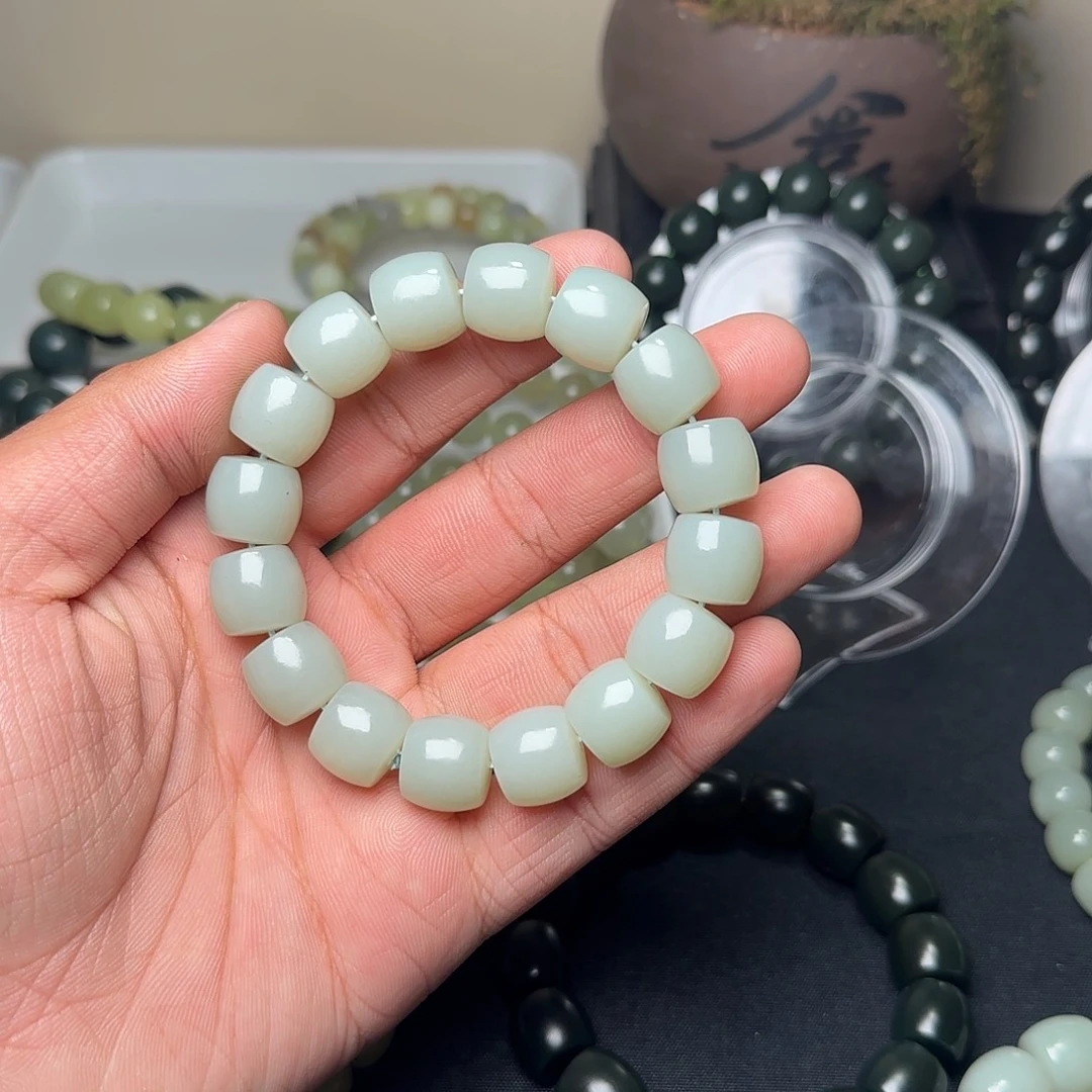 用***8和田玉未镶嵌手串天然且末高青白卡14多样性拍一发一