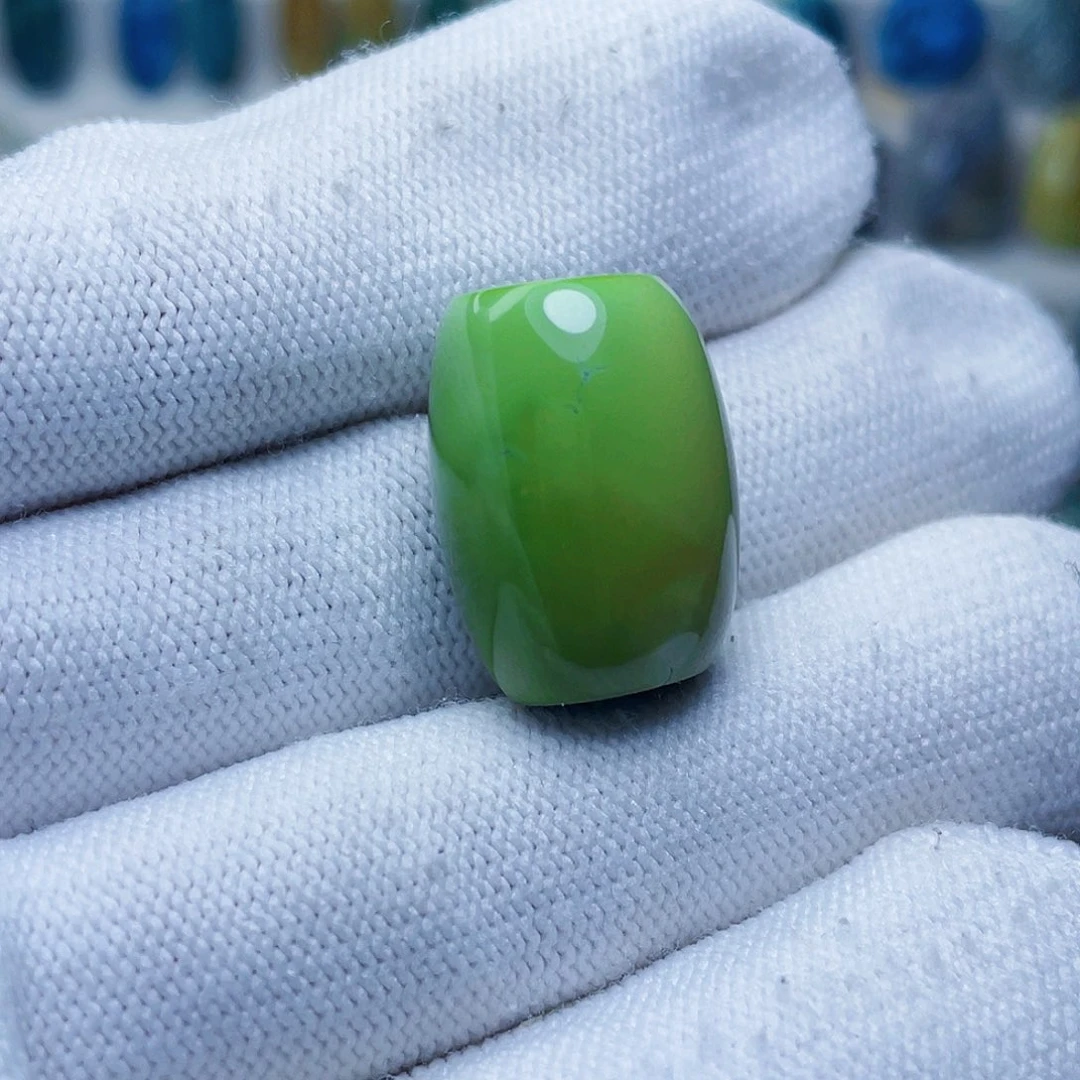 绿松石未镶嵌桶珠