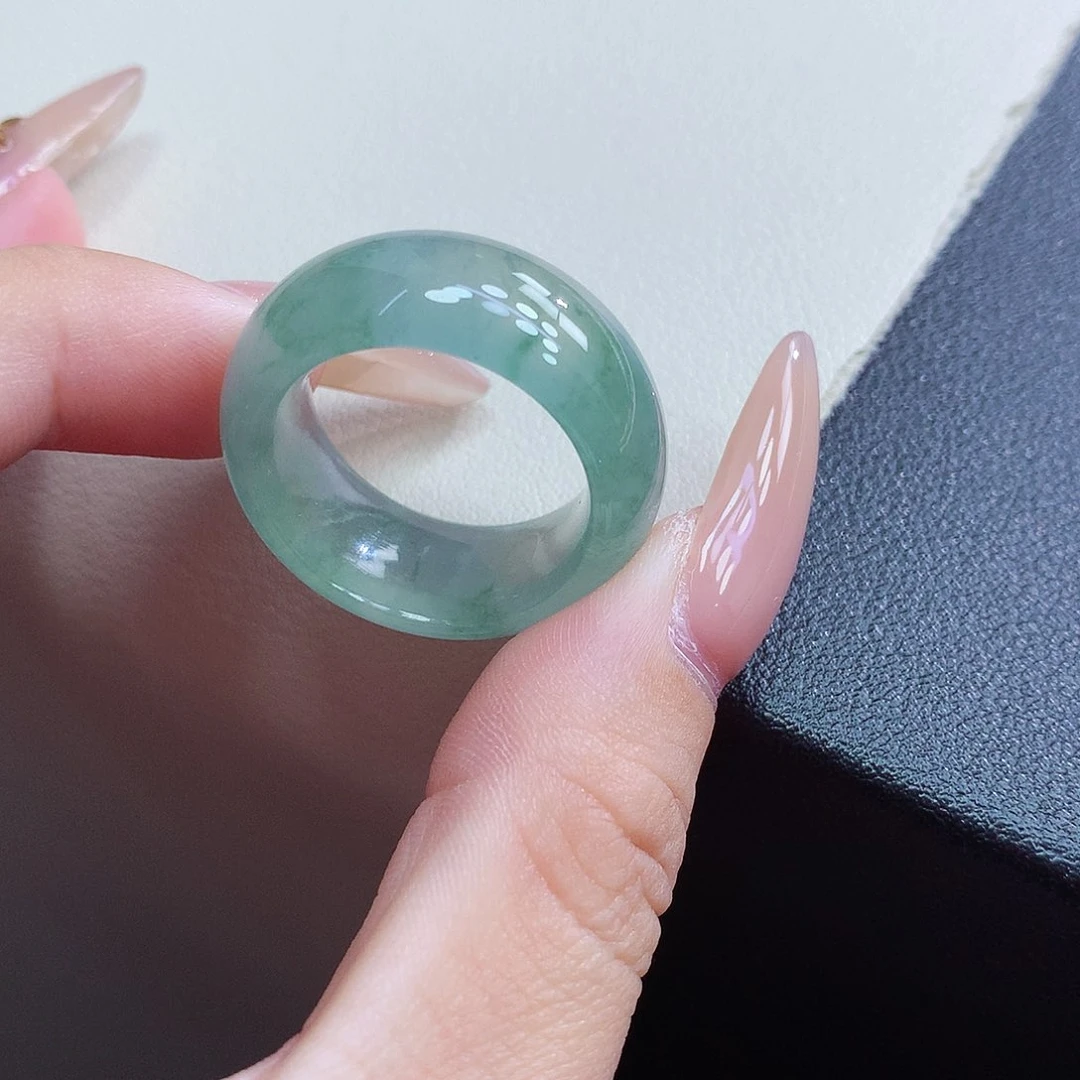 未镶嵌戒指翡翠人**?20号