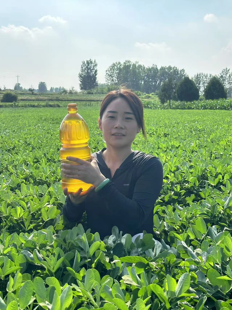 高锐自家花生油精选花生压榨家用健康食用油2.5升4.6斤