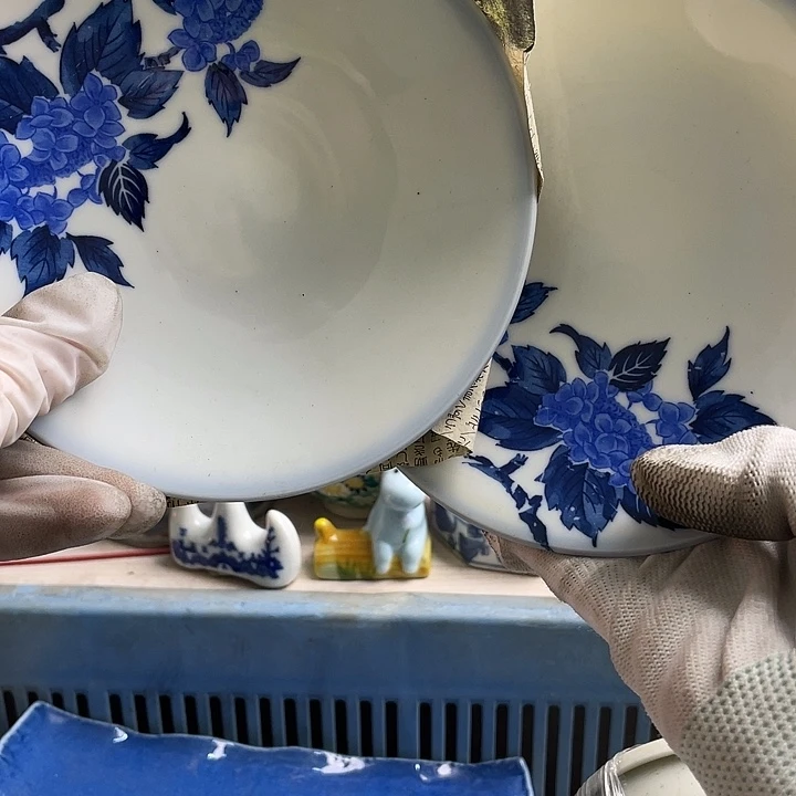 瓷片哈*韩哈哈哈我要看的时候他的