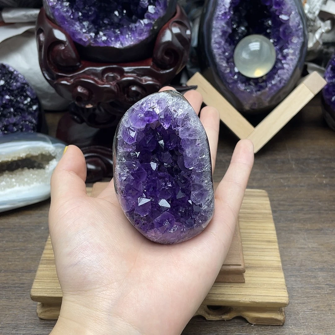 未镶嵌大型摆件（非配饰）紫晶