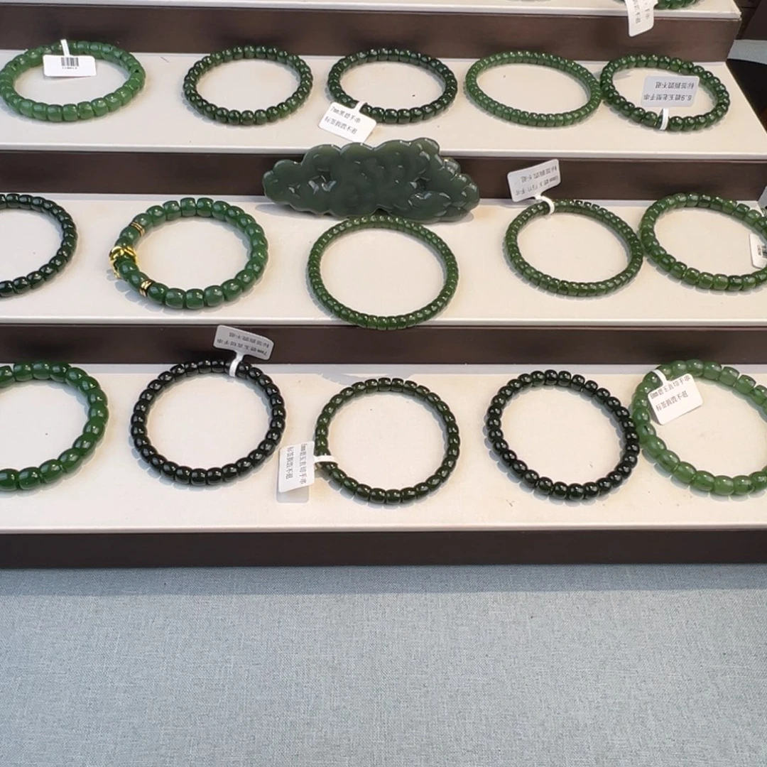 和田玉（糖玉）未镶嵌手链