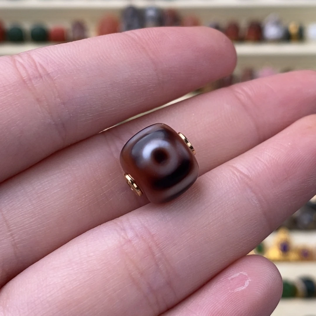 玛瑙/玉髓18K金镶嵌颈饰