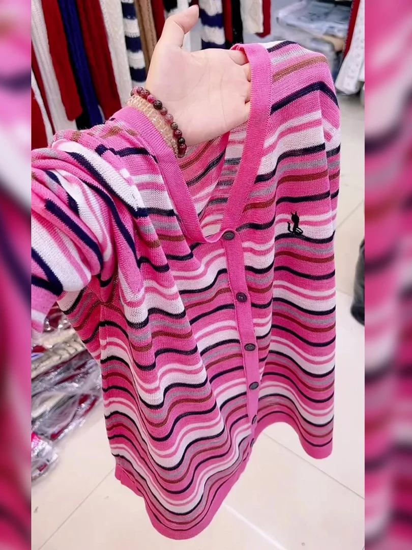 2025早秋新款女装独特漂亮小众高级感超好看时尚气质百搭显瘦上衣