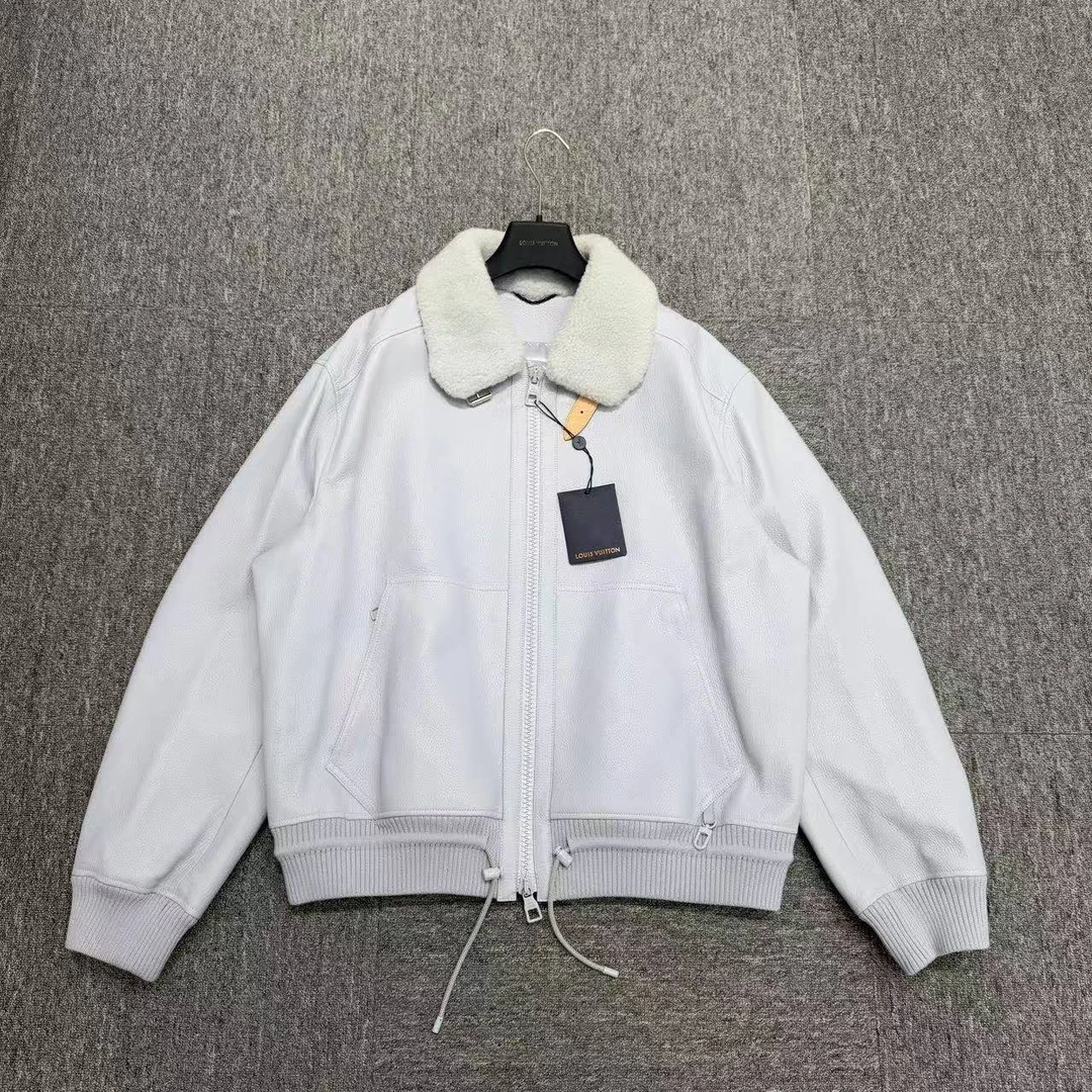 全新未使用 LouisVuitton/路易威登 鹿皮飞行员夹克/12287/58码