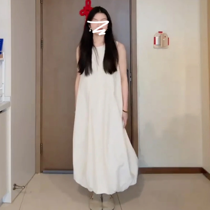 设计感无袖背心连衣裙子夏季2025新款小个子蓬蓬花苞裙