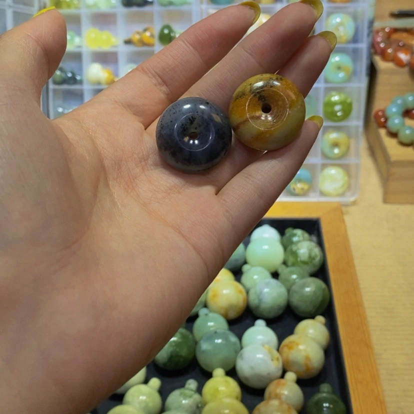 【闪购商品】蛇纹石玉未镶嵌其他947