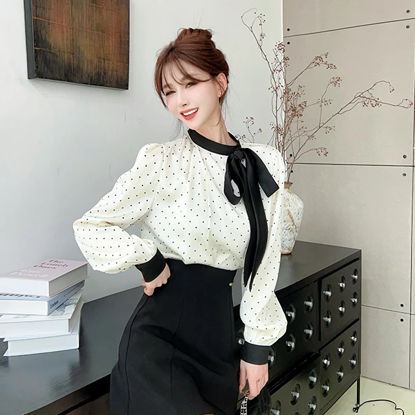 【法甜茶歇2.0】法式复古波点蝴蝶结飘带长袖断面衬衫 #8531