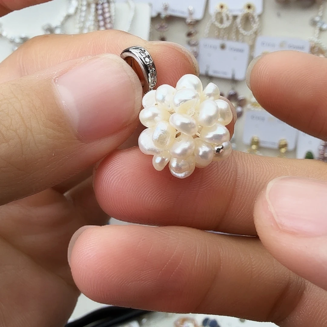 颈饰淡水珍珠未镶嵌