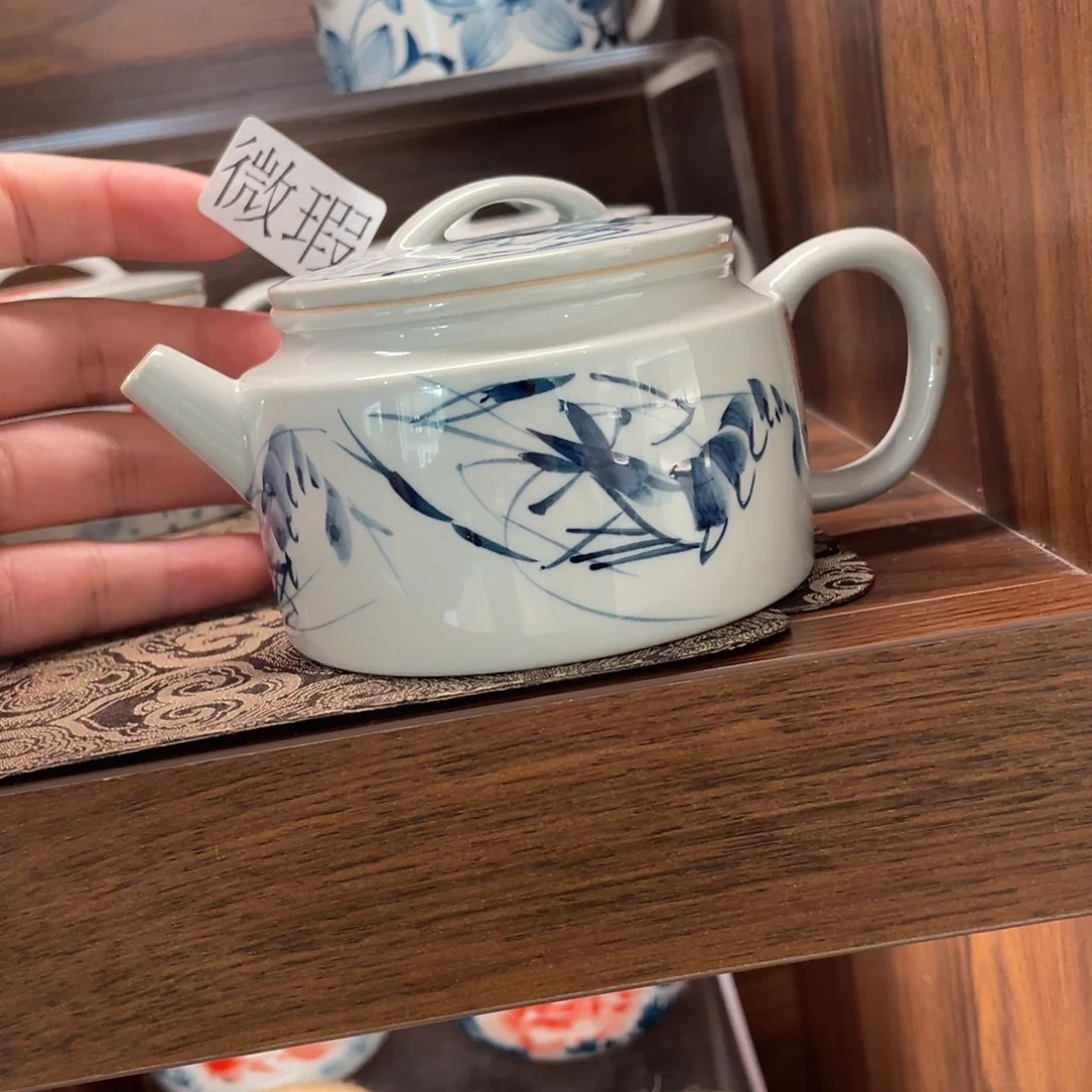 釉下手绘茶具微瑕