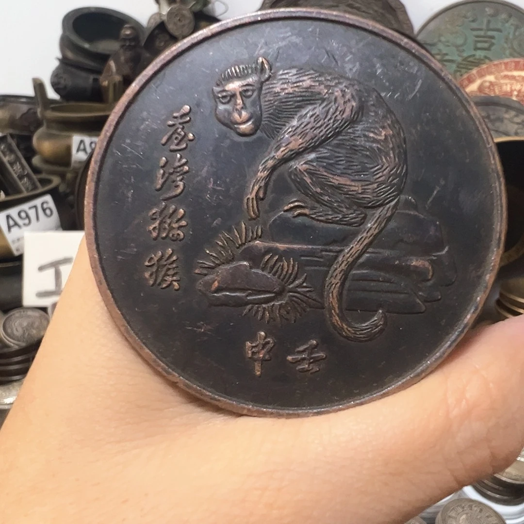 金属复古风格摆件