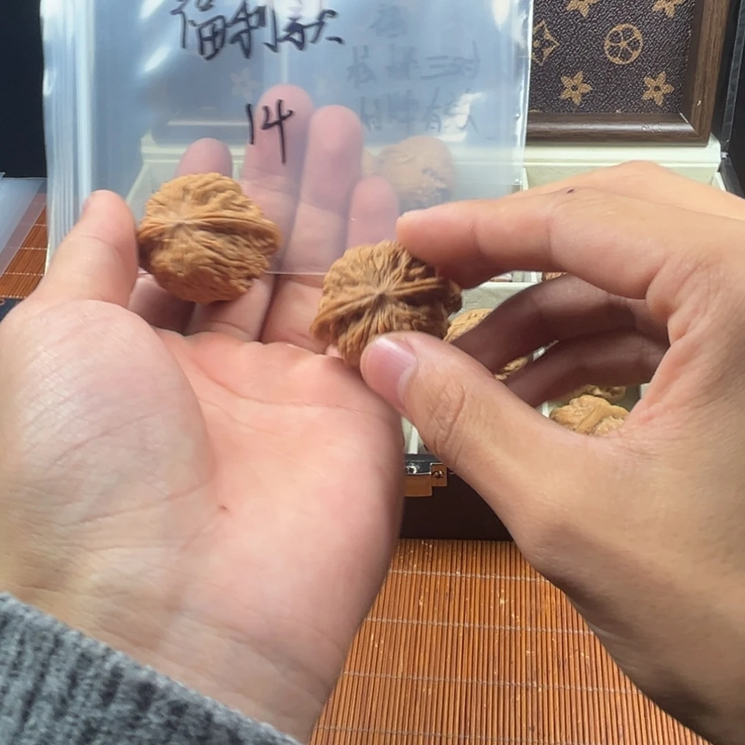 文玩核桃吊坠哈哈哈哈哈哈哈哈哈