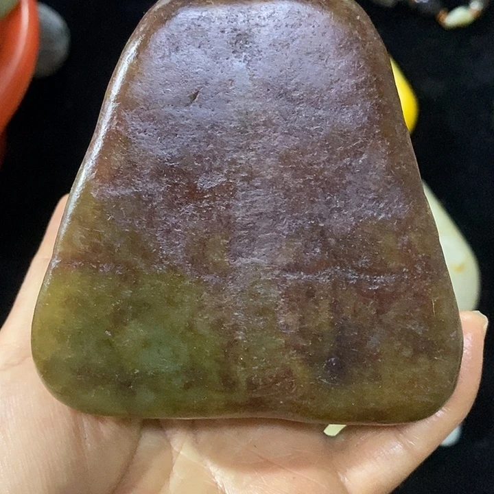旭***东和田玉（糖玉）未镶嵌挂件
