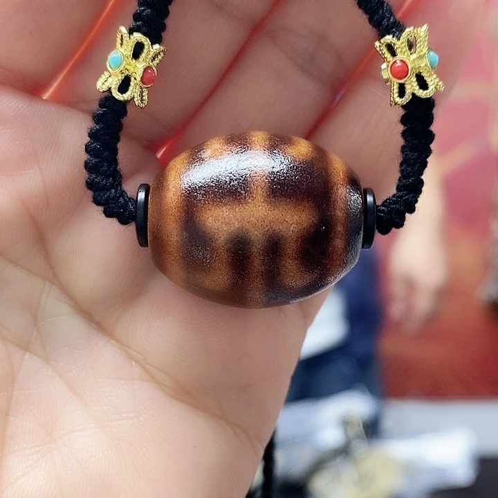 玛瑙/玉髓合金颈饰