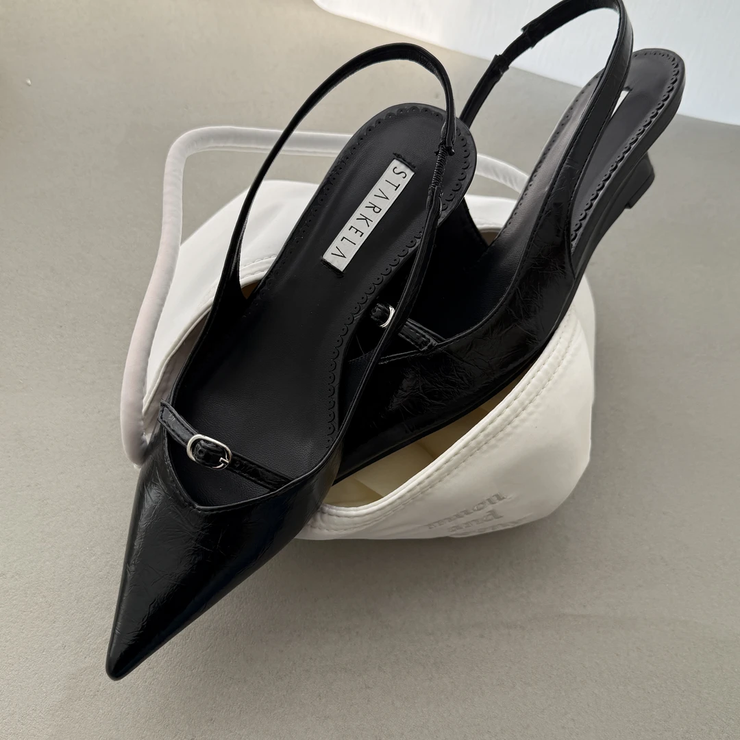 2025新品尖头粗跟凉鞋包头一字带玛丽珍软皮好穿不嘞脚后空单鞋女