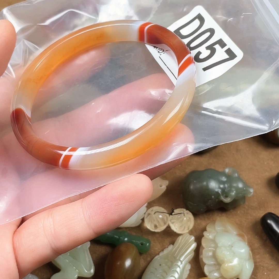 玛瑙/玉髓合金颈饰