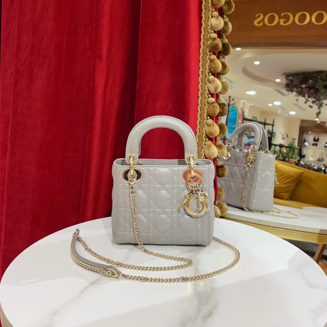 95新 DIOR/迪奥 GGS戴妃三格灰色金扣羊皮芯片款54321090