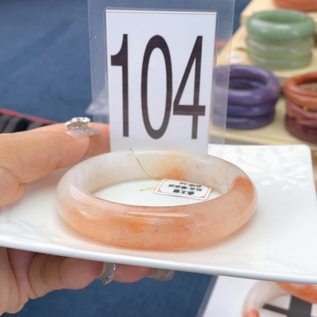 石英质玉未镶嵌手镯62圈