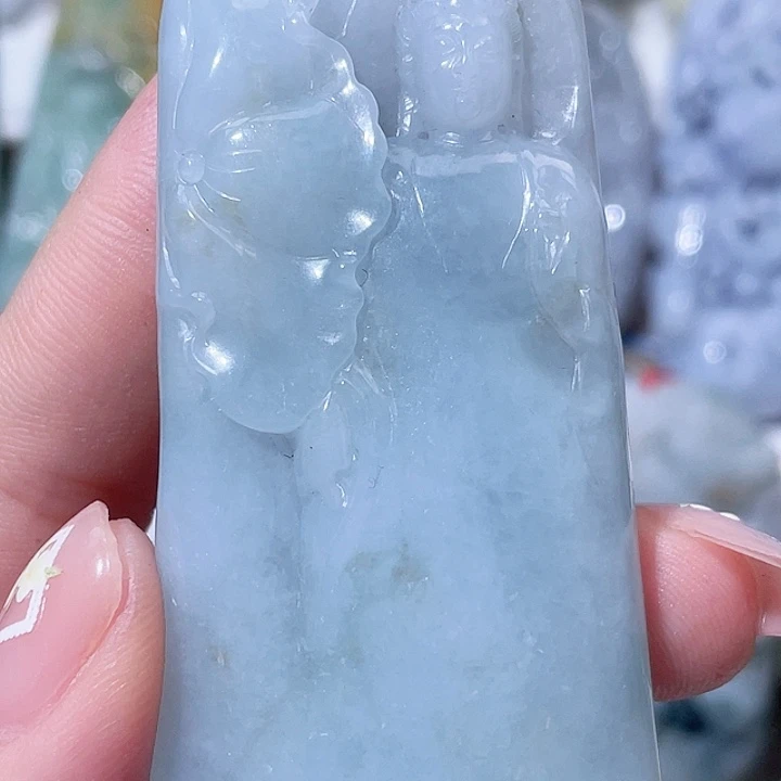 翡翠未镶嵌颈饰挂件