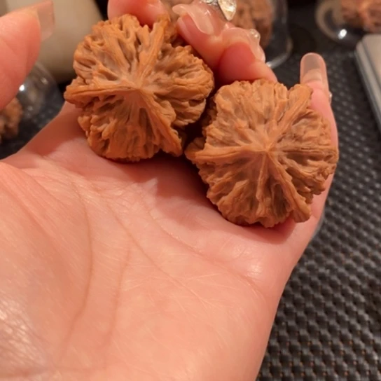 文玩核桃吊坠42全品帝王正奔