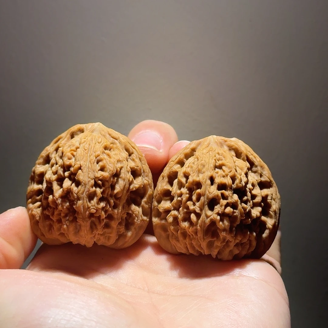 文玩核桃吊坠南疆