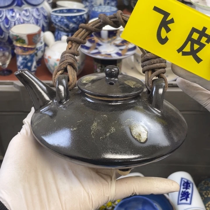 他家瓷器真美…开播了